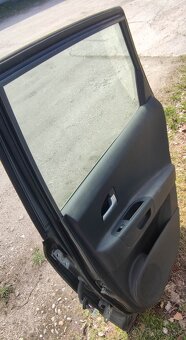 Kia Ceed SW prave zadne dvere kompletne - 5