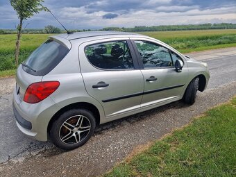 Peugeot 207 - 5