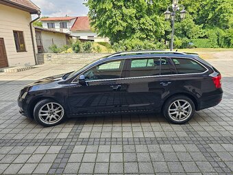Škoda Octavia Combi 2.0 TDI DSG F1 Sport ACC DVD R17 Orig.KM - 5