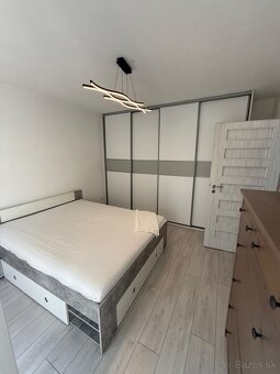 Prenájom 3 izbový byt Nitra-úplne centrum mesta - 5