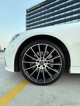 Mercedes Benz 300D coupe - 5