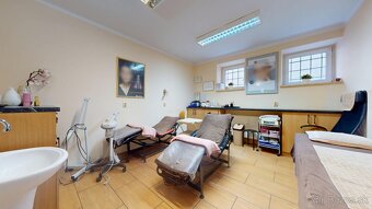 Obchodný priestor: kaderníctvo s kozmetikou v centre mesta - 5
