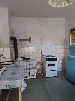 Na predaj dom pod lesom Brezová pod Bradlom - 5