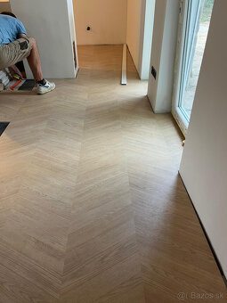 Predám plávajúcu podlahu zn. EGGER - 5