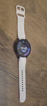 SAMSUNG Galaxy Watch6 44mm LTE grafitové - 5