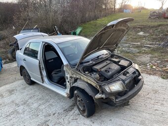 Rozpredam skoda fabia 1.4 mpi - 5
