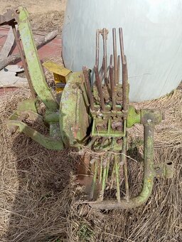 Predám vyorávač zemiakov - 5