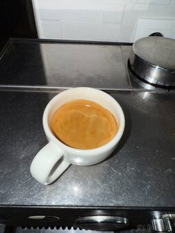 LaPavoni kávovar s mlyncom - 5