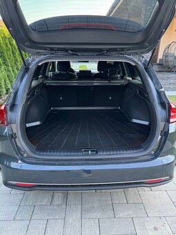 KIA CEED SW 1,5 benzín 118KW - 5