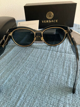 nové dámske slnečné okuliare Versace - 5