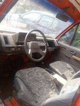 Predám dva isuzu trooper 2.3 diesel - 5