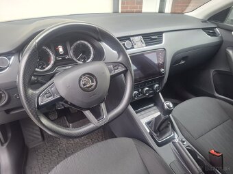 Škoda Octavia COMBI 1.6 TDI 85kW 5MP style - 5
