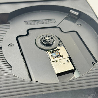 Playstation 3 (PS3) + originálne joysticky - 5