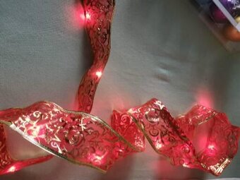 Vianočné ozdoby balenia nové plus svietiaca stuha - 5