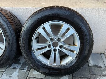 KIA Sportage 215/70 R16 - 5