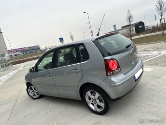 Volkswagen Polo 1.2 benzín 2009 - 5