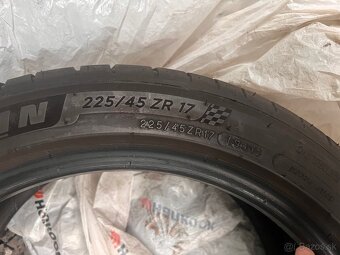 Michelin Pilot Sport 4 - 5