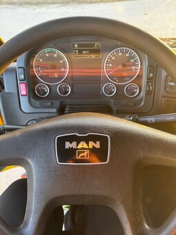 MAn tgl 8.210 trojstranny sklapač - 5