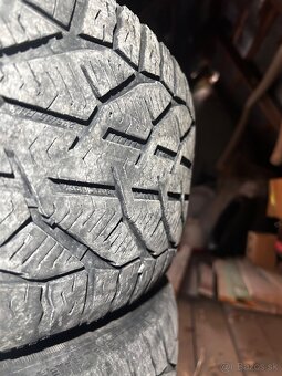 235/45 r18 - 5