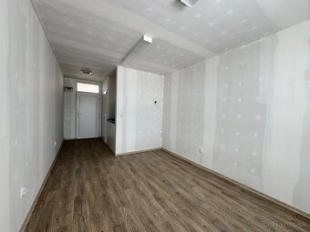 Obyvateľné kontajnery, záhradný domček - 5