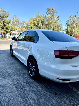 Volkswagen Jetta 2017 Facelift - 5