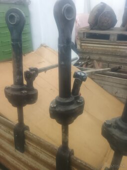 Kapota,Zetor díly UŘ 1 - 5