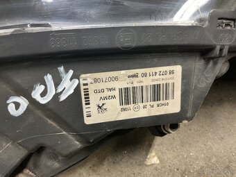 Peugeot 508 facelit - pravé světlo. - 5