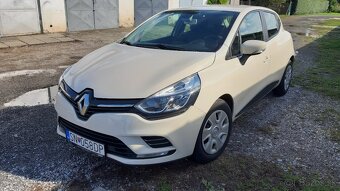 Renault clio - 5