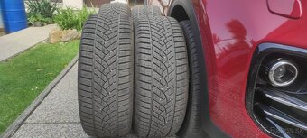 Goodyear ultra grip performance + - 5