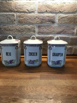 staré porcelánové dozy - 5