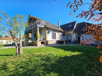 Výnimočný RD s krásnou záhradou a dvojgarážou – Chynorany - 5