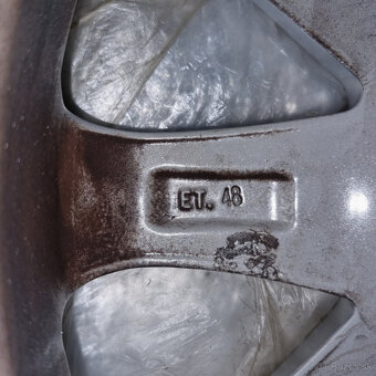 Hliníkové disky 5x114,3 R16 6,5J ET48 - 5