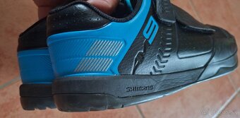 Tretry SHIMANO AM900 EU 44 - 5