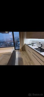 Jedinečný 1-izbový byt pod Slavínom - 5