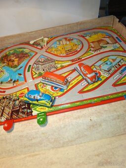 Plechová autodráha - 5