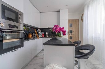 ALL INCLUSIVE l NA PREDAJ 7 IZBOVÝ RODINNÝ DOM, VEĽKÝ MEDER - 5
