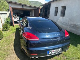 Porsche Panamera S - 5