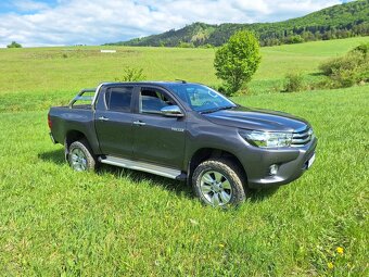 Predam toyota hilux - 5