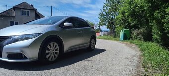Honda Civic 1.8 - 5