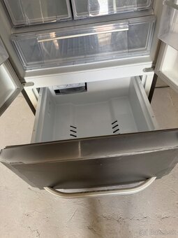 Kombinovaná chladnička Hotpoint Ariston - 5