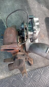 Turbo vw Touareg 3.0 TDI 165 kw - 5