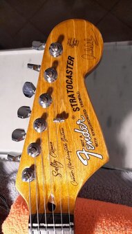 Stratocaster - 5