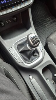 Hyundai i30 Fastback 103kw - 5