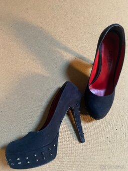 Semišové lodičky na platforme - 5