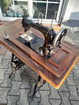 SIJACI STROJ SINGER - 5