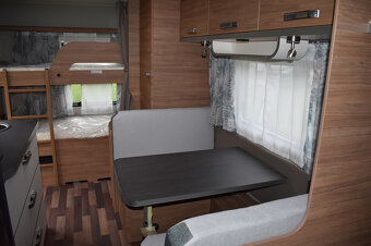 Karavan Weinsberg 500 FDK SKLADOM nový 19.511.-€ bez DPH - 5