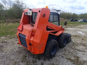 Locust 903 s TP a SPZ - 5