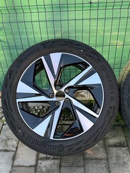 Volvo XC90 alu disky R20 275/45 Continental - 5