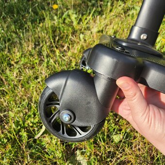Univerzálny stupienok ku kočíku so sedatkom - 5