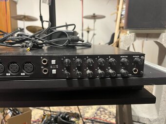 Tascam US-1080 14x4 rozhranie - 5